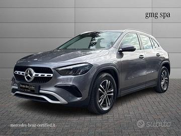 Mercedes-Benz GLA 180 d Advanced auto