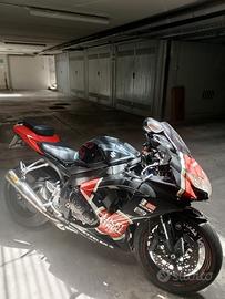 Suzuki gsx 750 k8