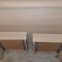  Letto matrimoniale moderno in legno chiaro