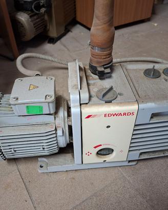 pompa da vuoto a palette rotative Edwards RV3