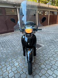 Scarabeo 100