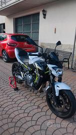 Kawasaki Z650 35kw+scarico mivv completo 