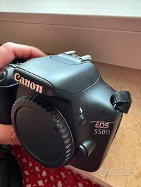 Fotocamera Reflex Canon 550d