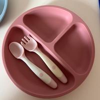 Piatto rosa con ventose in silicone