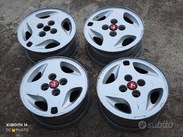 Cerchi in lega originali Fiat Uno Turbo Racing.