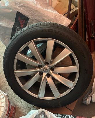 4 Cerchi 19" + Gomme Invernali 235/55 R19 Yokohama