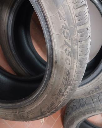 Gomme da neve Pirelli PZero misure 215/50 R17 95V