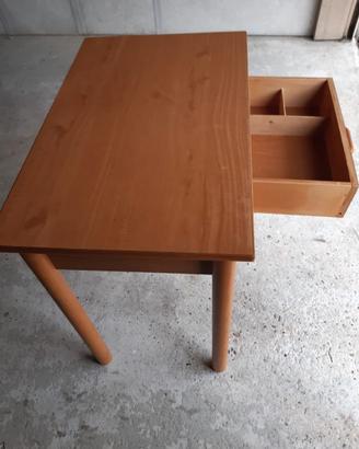 TAVOLINO IN LEGNO CON CASSETTO, MARRONE CHIARO