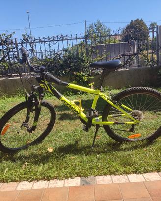 BTWIN ROCKRIDER 500 ruota 24"