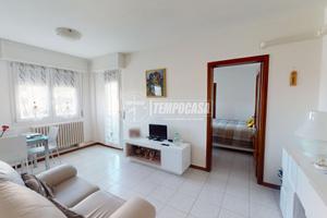 LUMONOSO BILOCALE CON TERRAZZINO RISTRUTTURATO