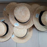 120 cappelli di paglia 3€ l'uno