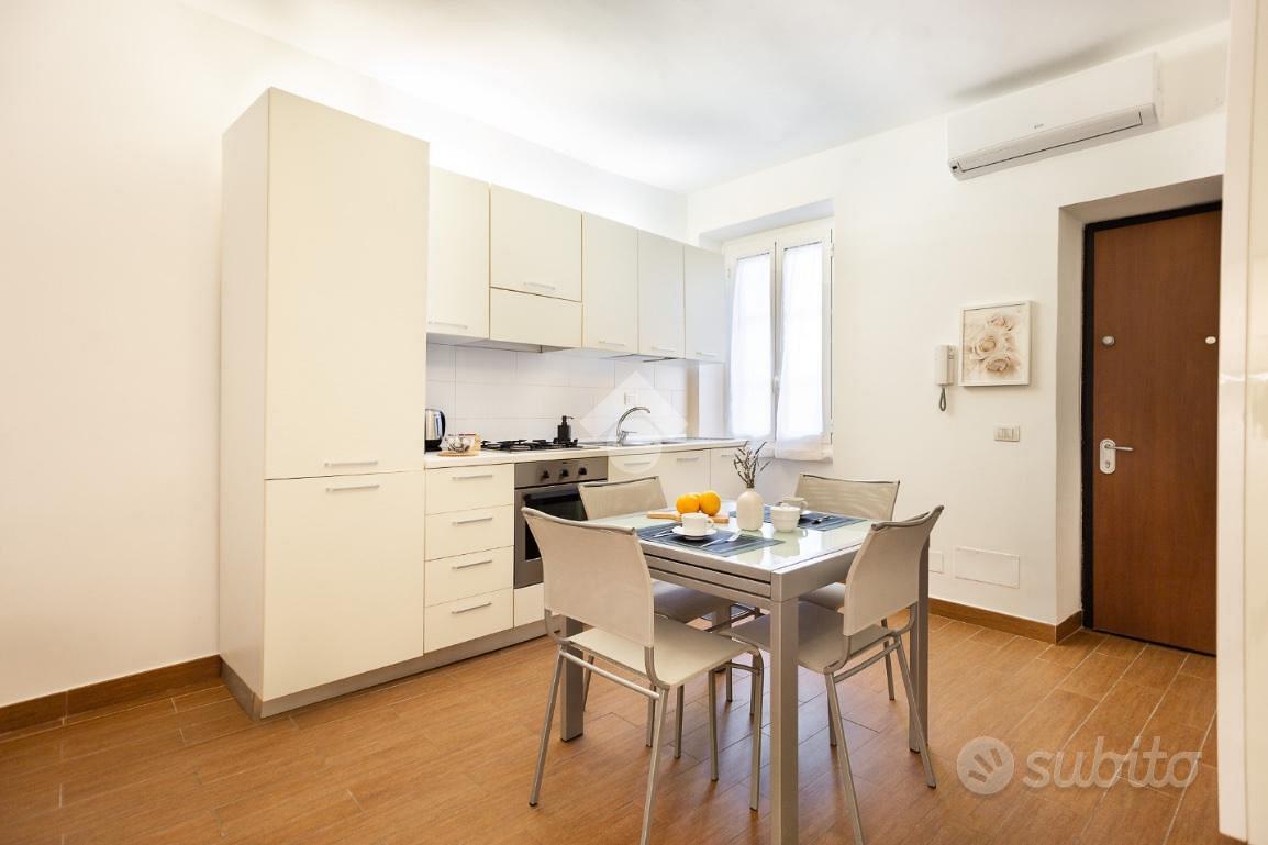 Apartment in Milano, Borgo Ortolani, Municipio 1 - Altro