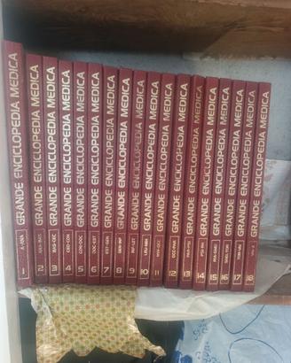 Grande enciclopedia medica Curcio