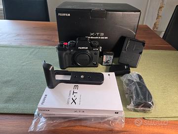 Fujifilm x-t3 290scatti impugnatura