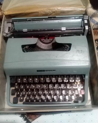 Machina ca scrivere Olivetti d'epoca