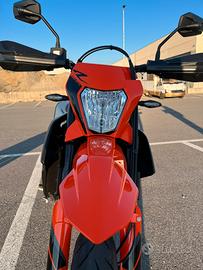 Ktm 690 smcr 2022 - depotenziata A2