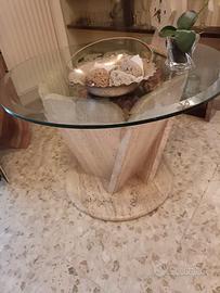 Tavolino in marmo e vetro