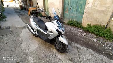Kymco Myroad 700i 