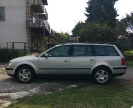 VOLKSWAGEN Passat 1.9 TDI 4 Motion