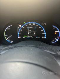 Yaris criss ybrid anno 2022 autocarro