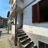 BORGO SAN DALMAZZO CENTRO INTERA PALAZZINA CON 3 U