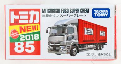 Takara Tomy Tomica 85 Mitsubishi Fuso Super Great
