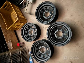 Cerchi scampanati da 15