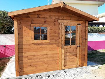 Casette di legno porta attrezzi da giardino