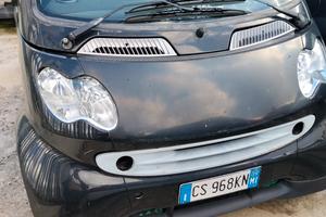 Smart ForTwo 700 coupé pure (37 kW)