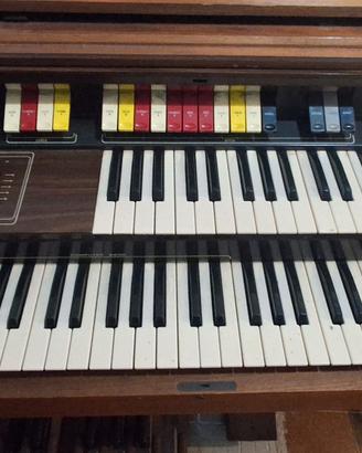 organo elettronico vintage