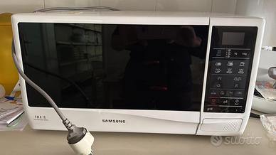 FORNO MICROONDE SAMSUNG GE732K CON FUNZIONE GRILL