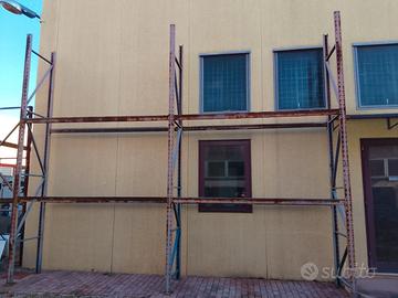 scaffale ad incastro