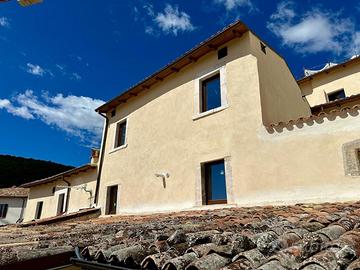 Casa Indipendente Caporciano [GRE737VRG]