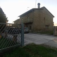 Casa singola con magazzini a Barberino Tavarnelle