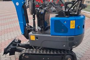 ESCAVATORE SZ - E 1000 DAK