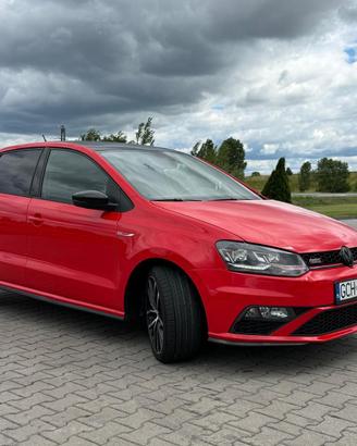 Volkswagen Polo GTI con tetto panoramico