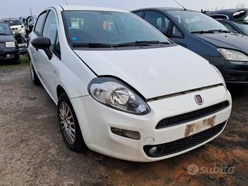 Fiat Punto EVO anno 2014 ricambi usati