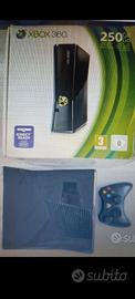 ABBIAMO XBOX360 COMPLETA