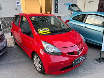 Toyota Aygo 1.0 69Cv 12 MESI DI GARANZIA IN PROMO