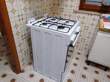 cucina a gas con forno 