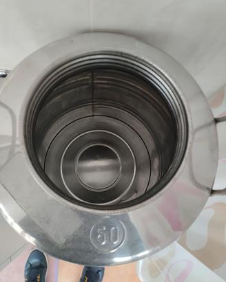 Contenitori olio