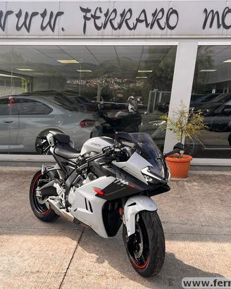 CfMoto 675 sr-r piccolo mostriciattolo a 75 euro a