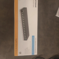Switch Netgear 16 porte