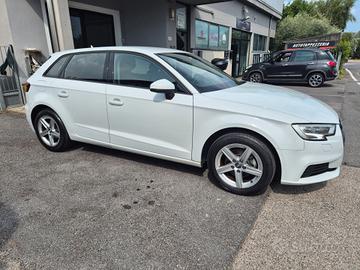 Audi A3 SPB 1.6 TDI S tronic Sport
