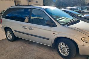 crysler grand voyager 