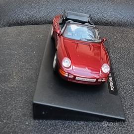 Modellini auto Porsche 911 Carrera Cabrio 1995 IM