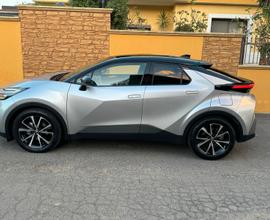 Toyota c-hr (2023-->) - 2024