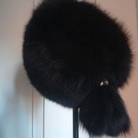 Colbacco di volpe nero,