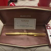 Aurora International stilografica placcata oro