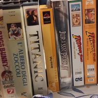 Lotto 21 VHS originali – film vari